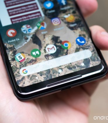 Pixel 2 XL marred by multiple Display Issues