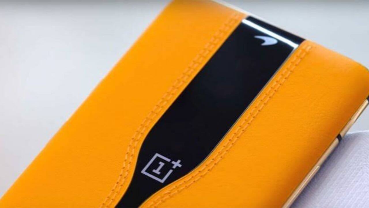 OnePlus Concept One design features Papaya Orange leather at the back.