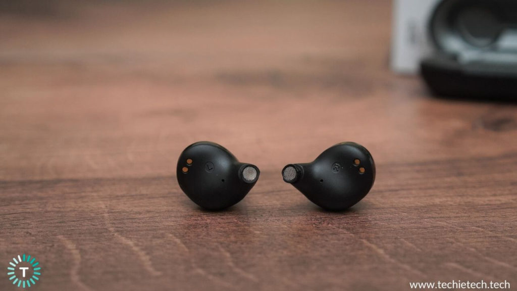 Silicon Power BP82 Wireless Earbuds Design