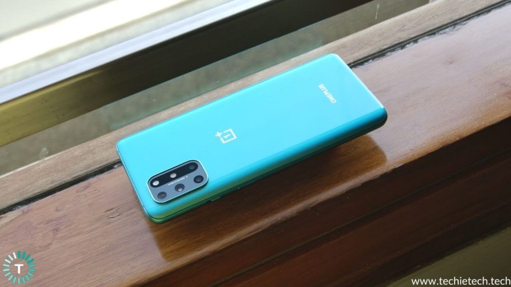 OnePlus 8T Design Review