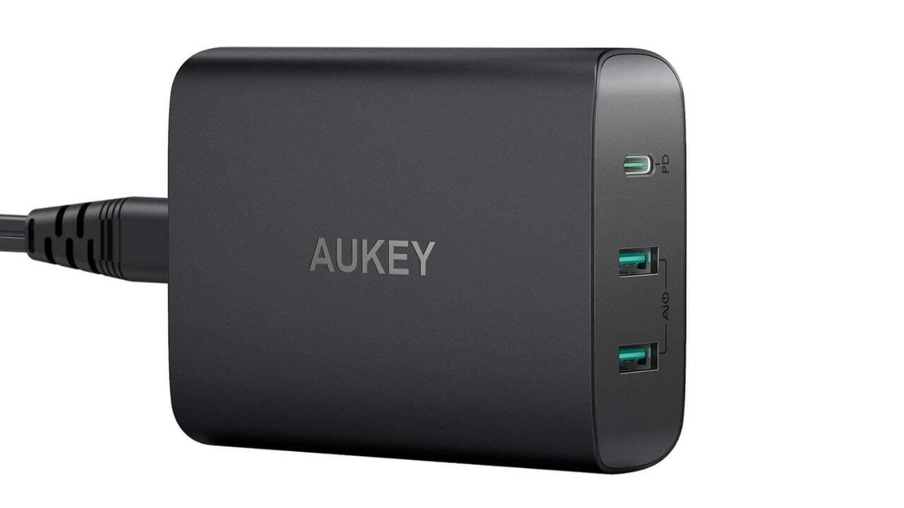 Best Charging Stations for iPhone, Apple Watch, MacBook in 2023