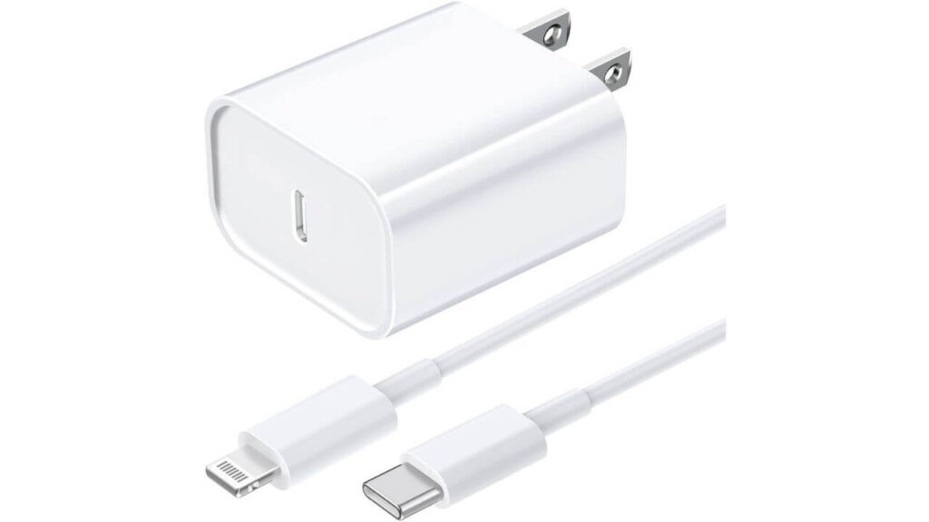 Best Fast Chargers for iPhone SE (3rd Gen) in 2022 - TechieTechTech