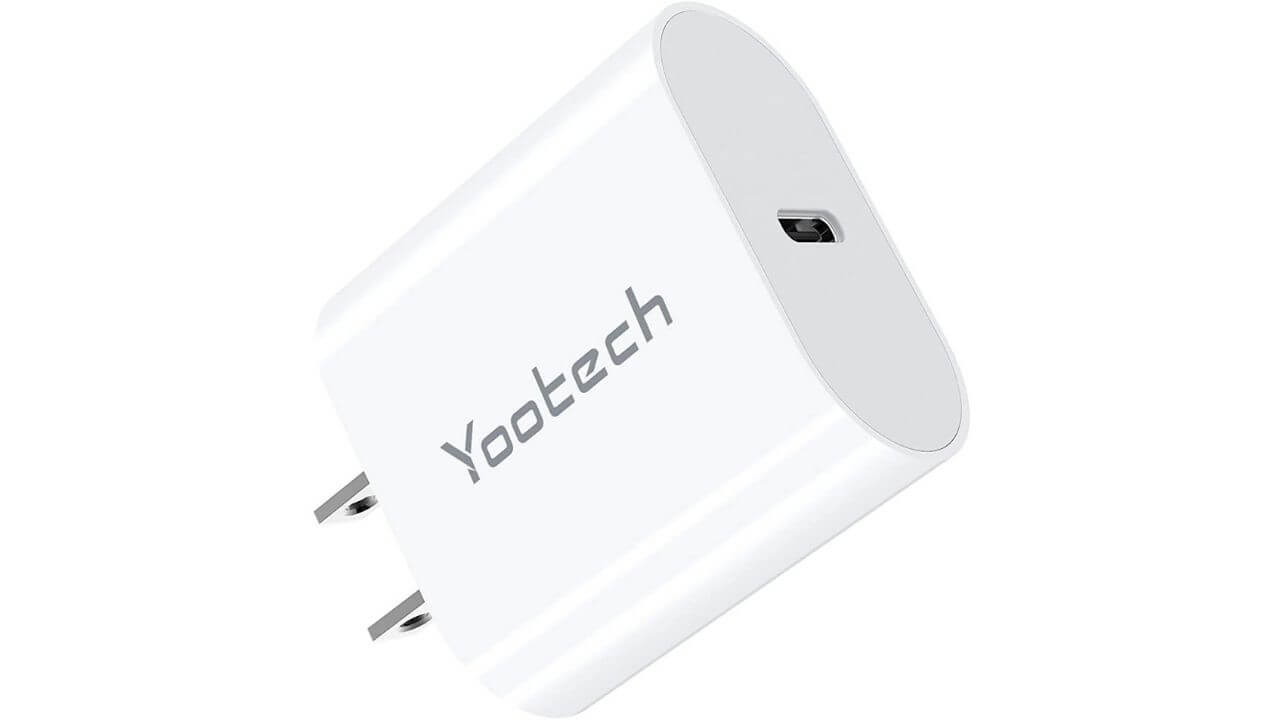 YOOTECH 20W USB-C Charger (Best Budget-friendly Fast Charger for Pixel 6A)
