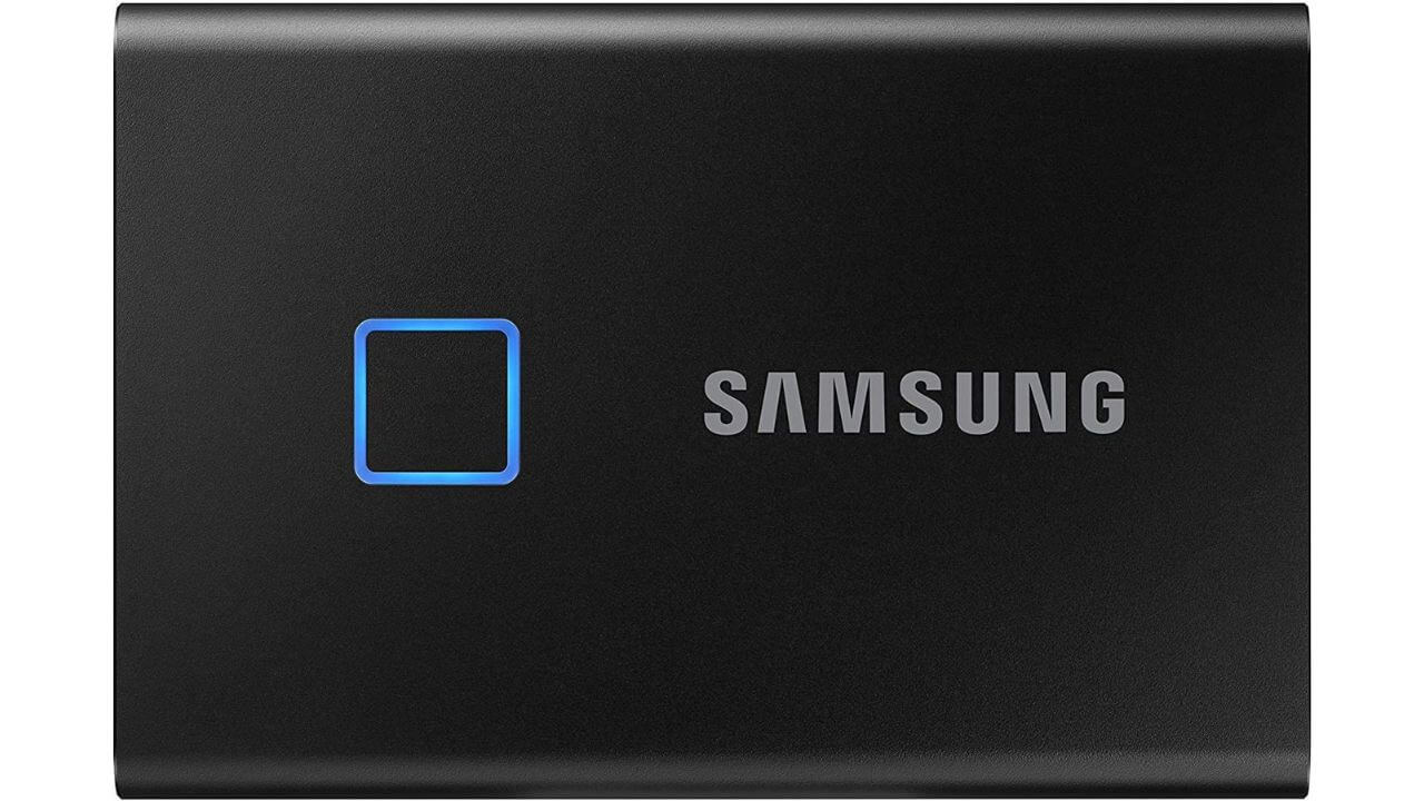 SAMSUNG T7 Portable SSD with Built-in Fingerprint Reader