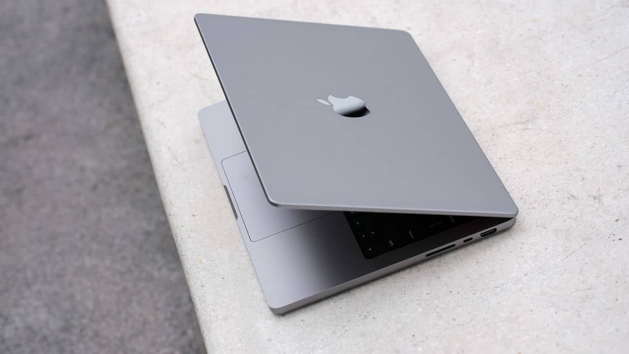 Best Cases for 14" MacBook Pro