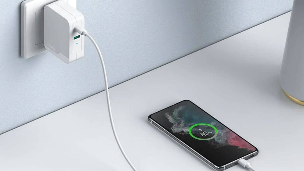 Kovol 140W USB-C Charger supports PPS for fast charging Samsung Galaxy and Pixel smartphones